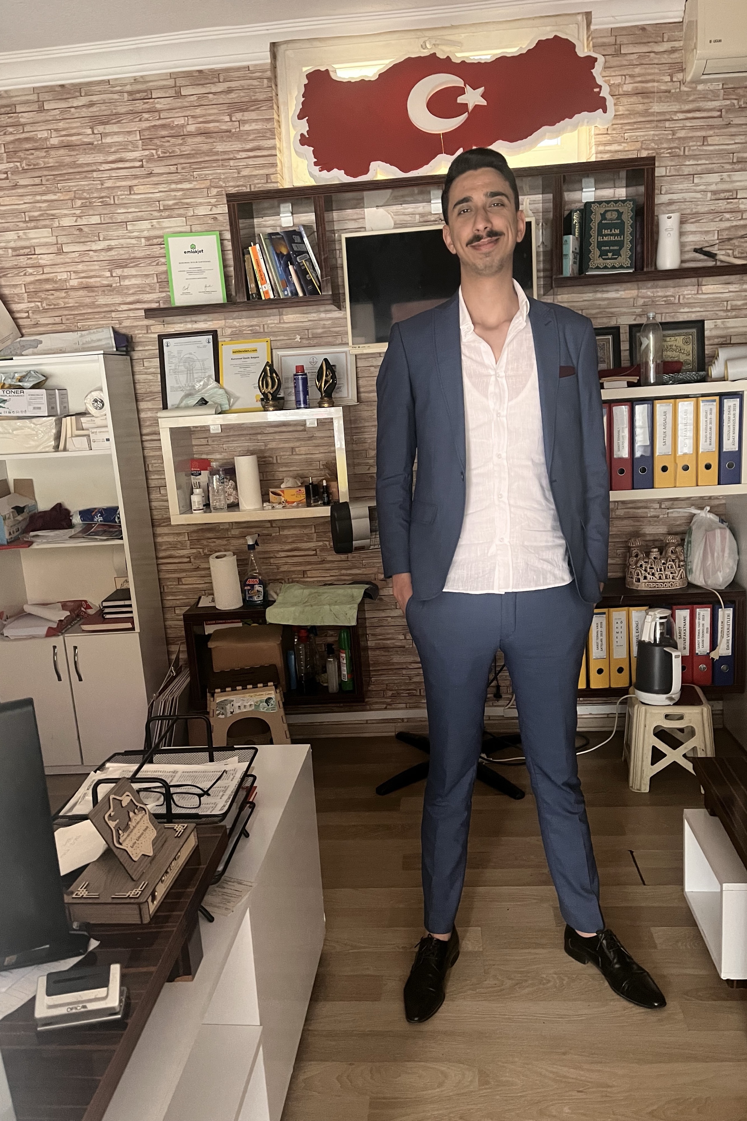 AHMET EKINCI — photo 3 on Lushme