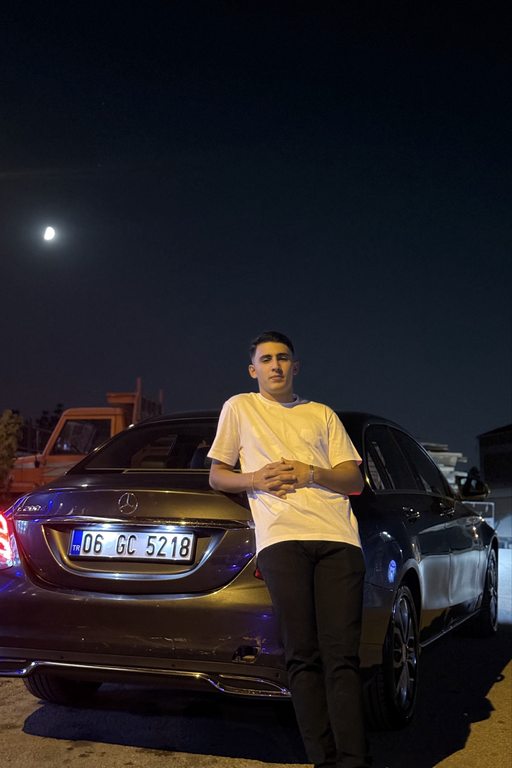 Yiğit Güngör — photo 3 on Lushme