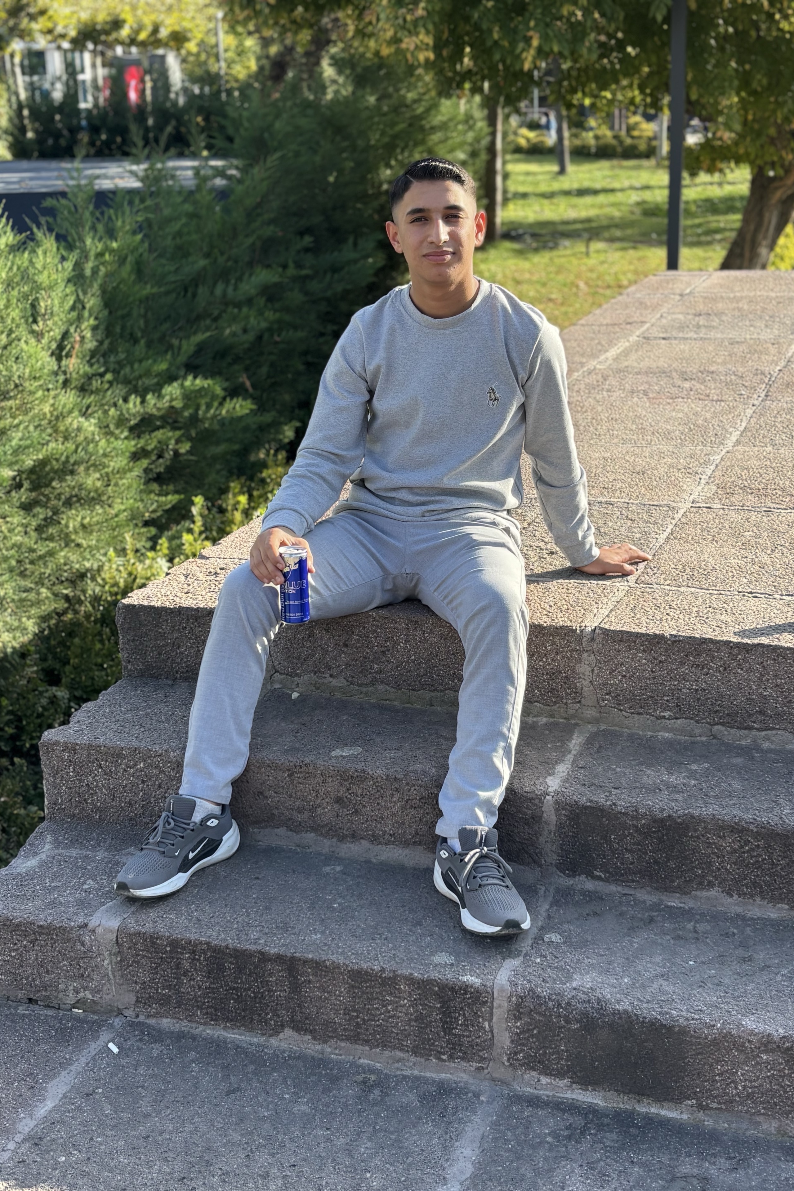 Mxm — photo 2 on Lushme