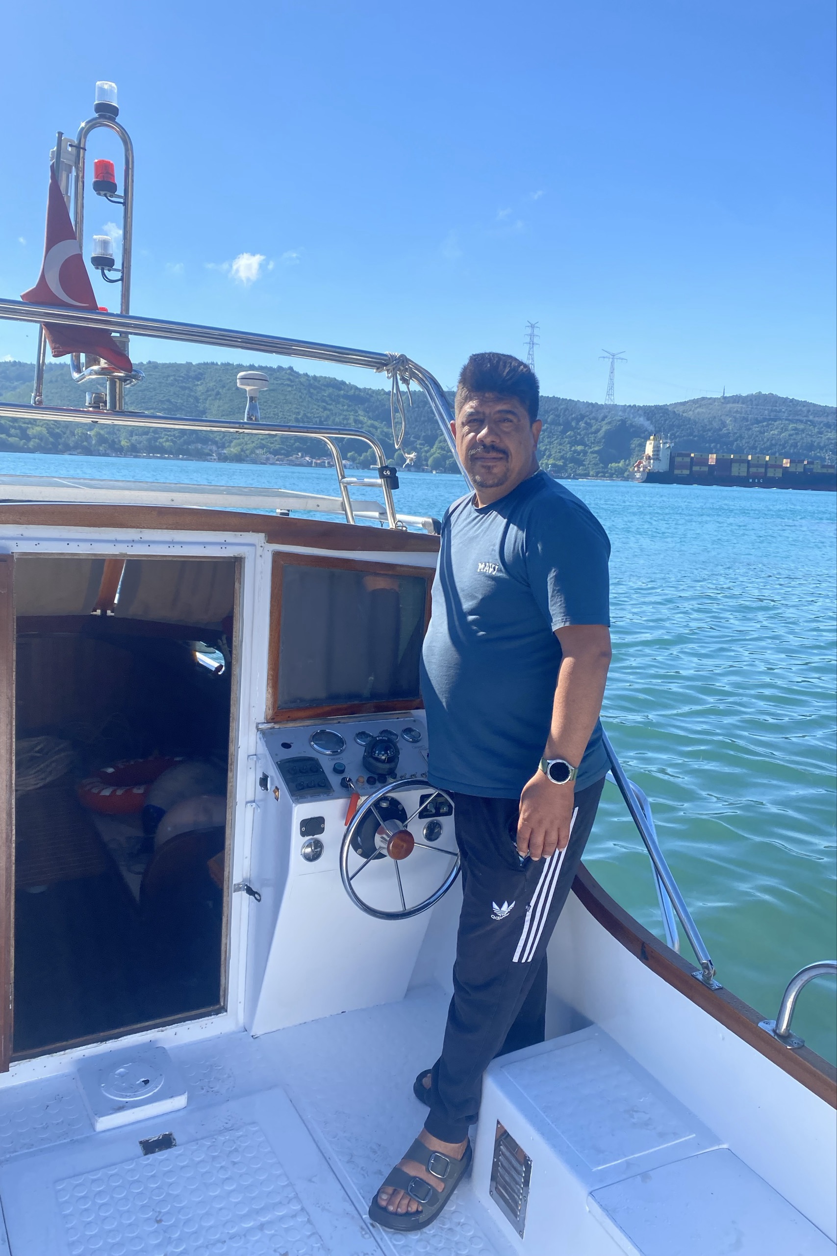 Ozgurakbakan — photo 2 on Lushme