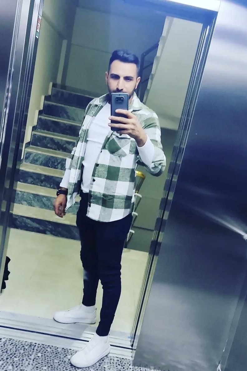 Tolga — photo 2 on Lushme