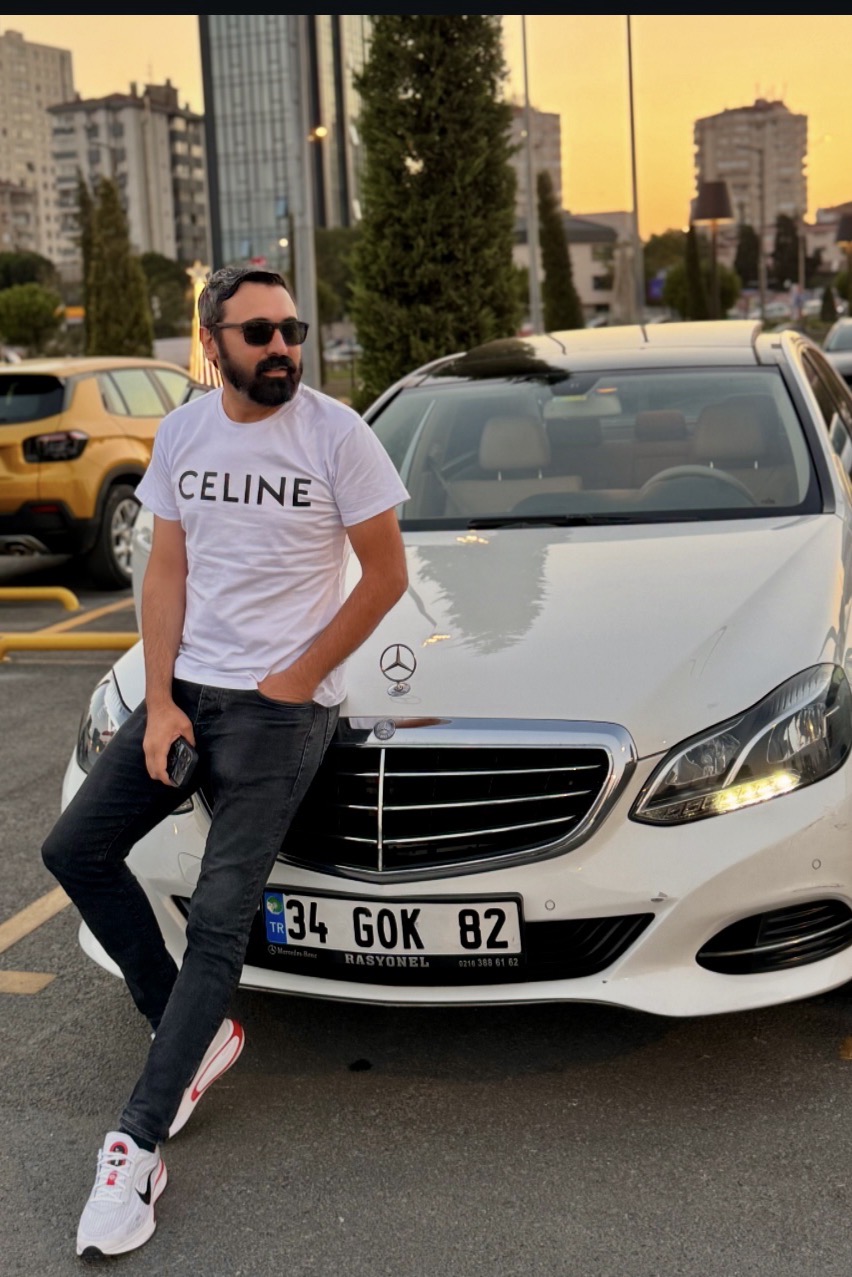 Burhan Karadağ — photo 5 on Lushme
