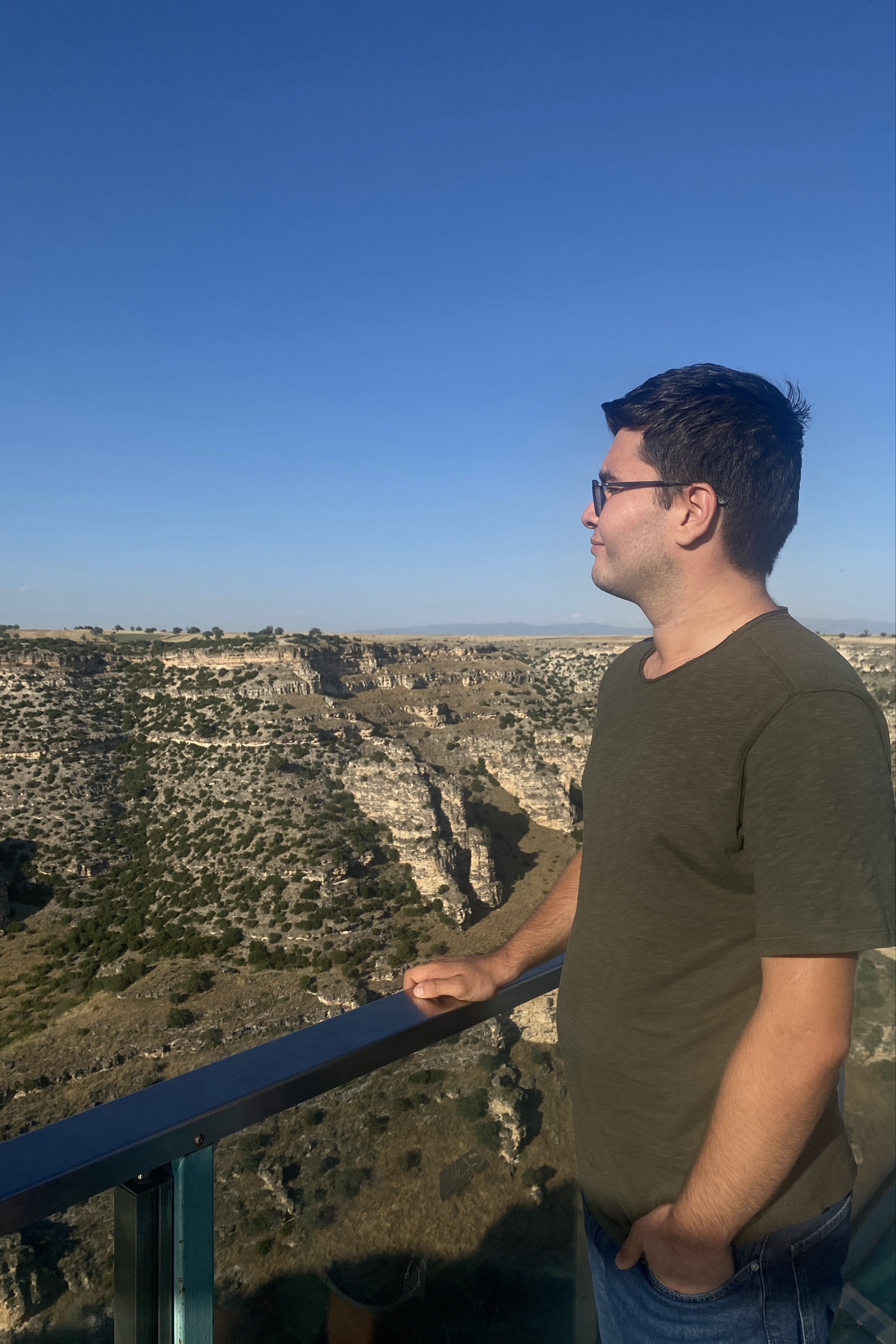 Cüneyt Alsaç — photo 6 on Lushme