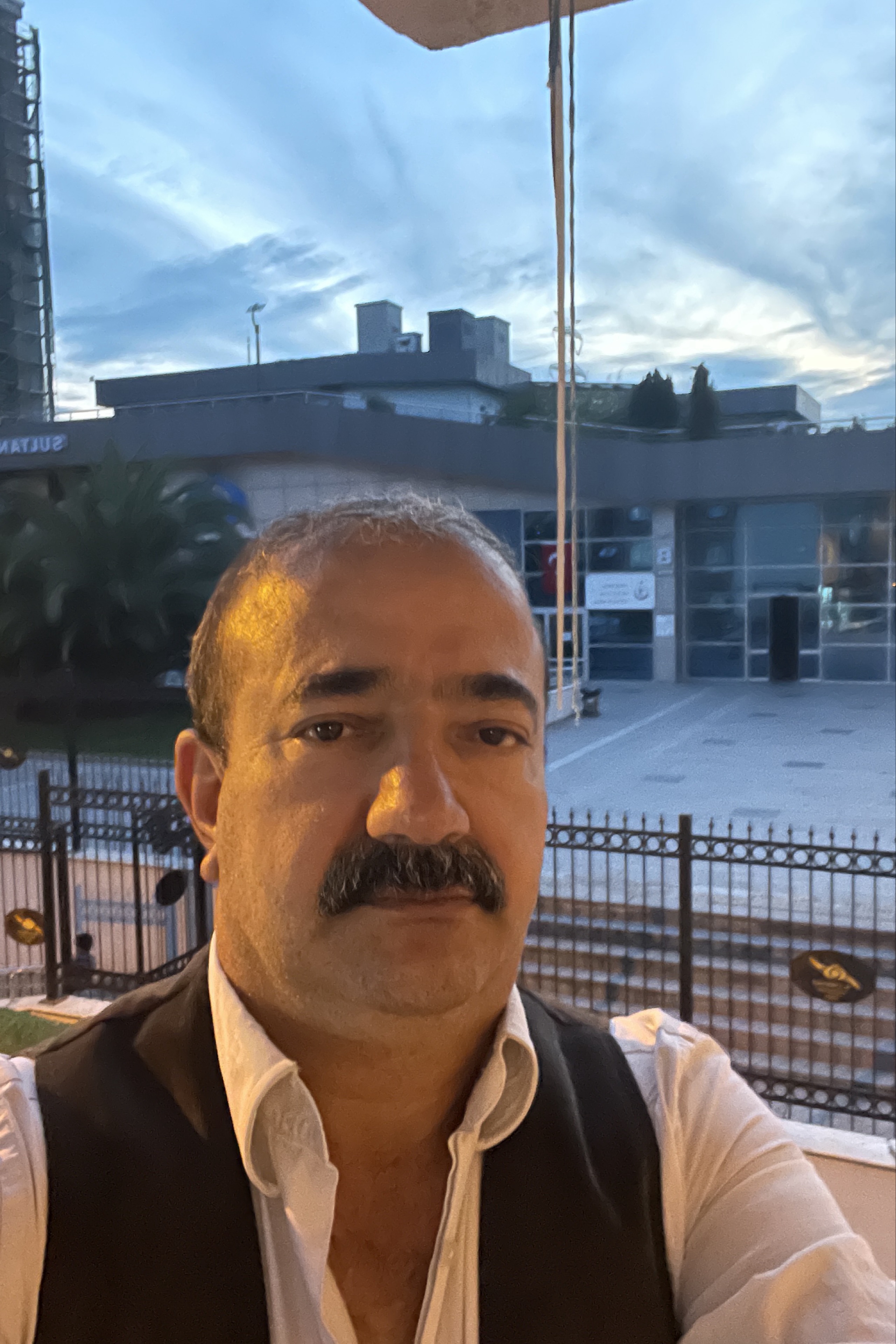 Mehmet Aykut — photo 2 on Lushme