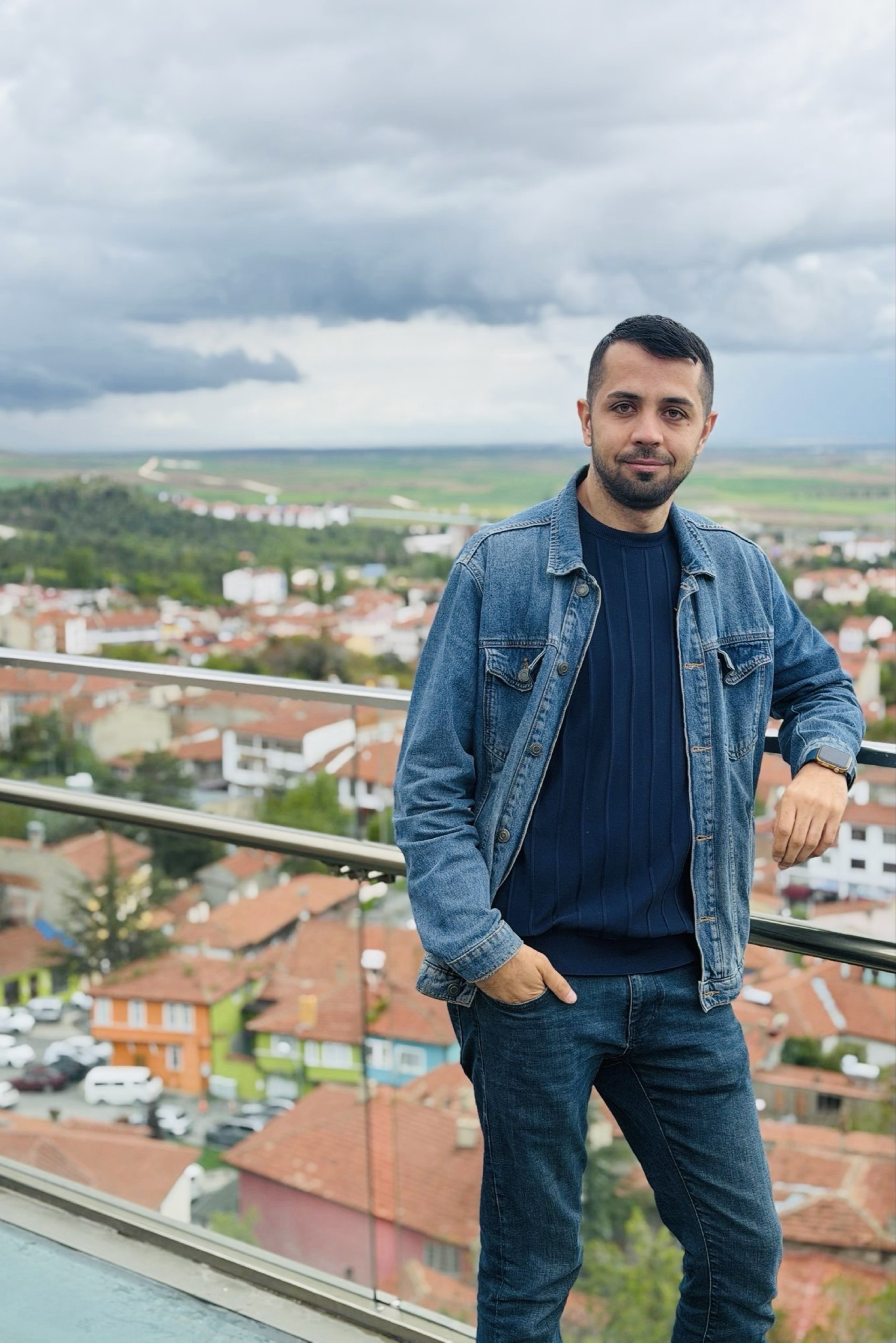 NİHAT ÇUHADAR — photo 2 on Lushme