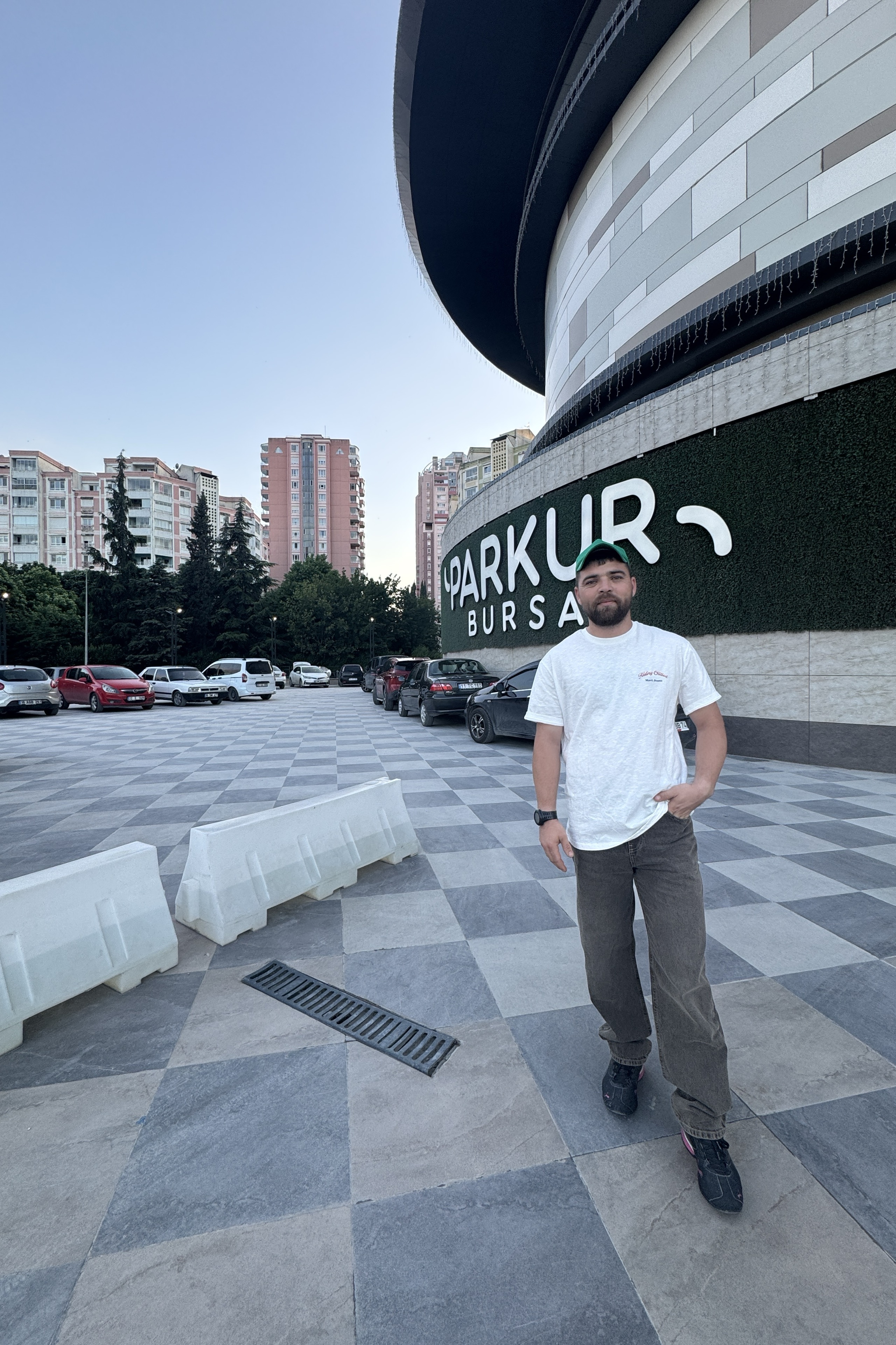 vahid badragh — photo 2 on Lushme