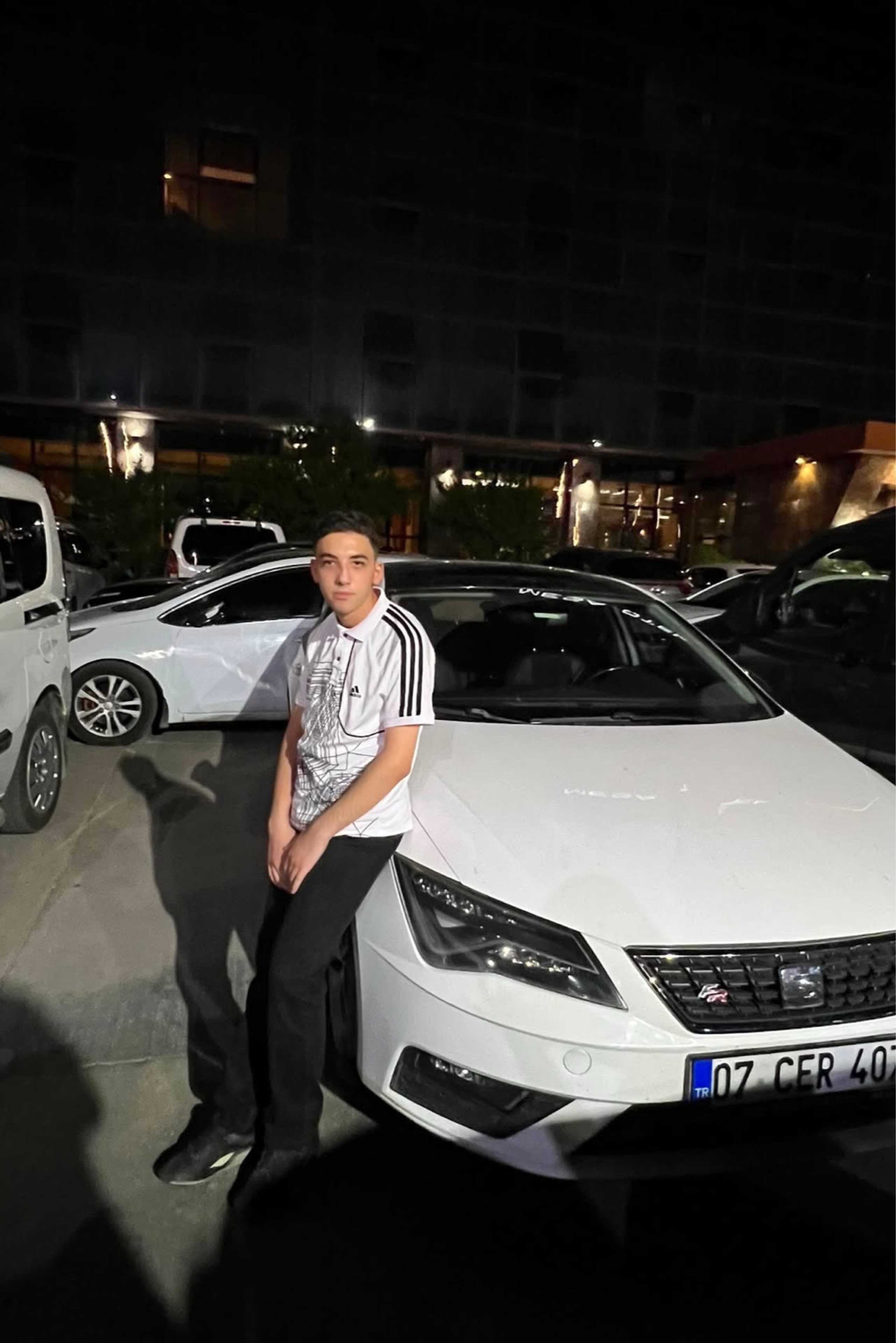 azat kayık — photo 2 on Lushme