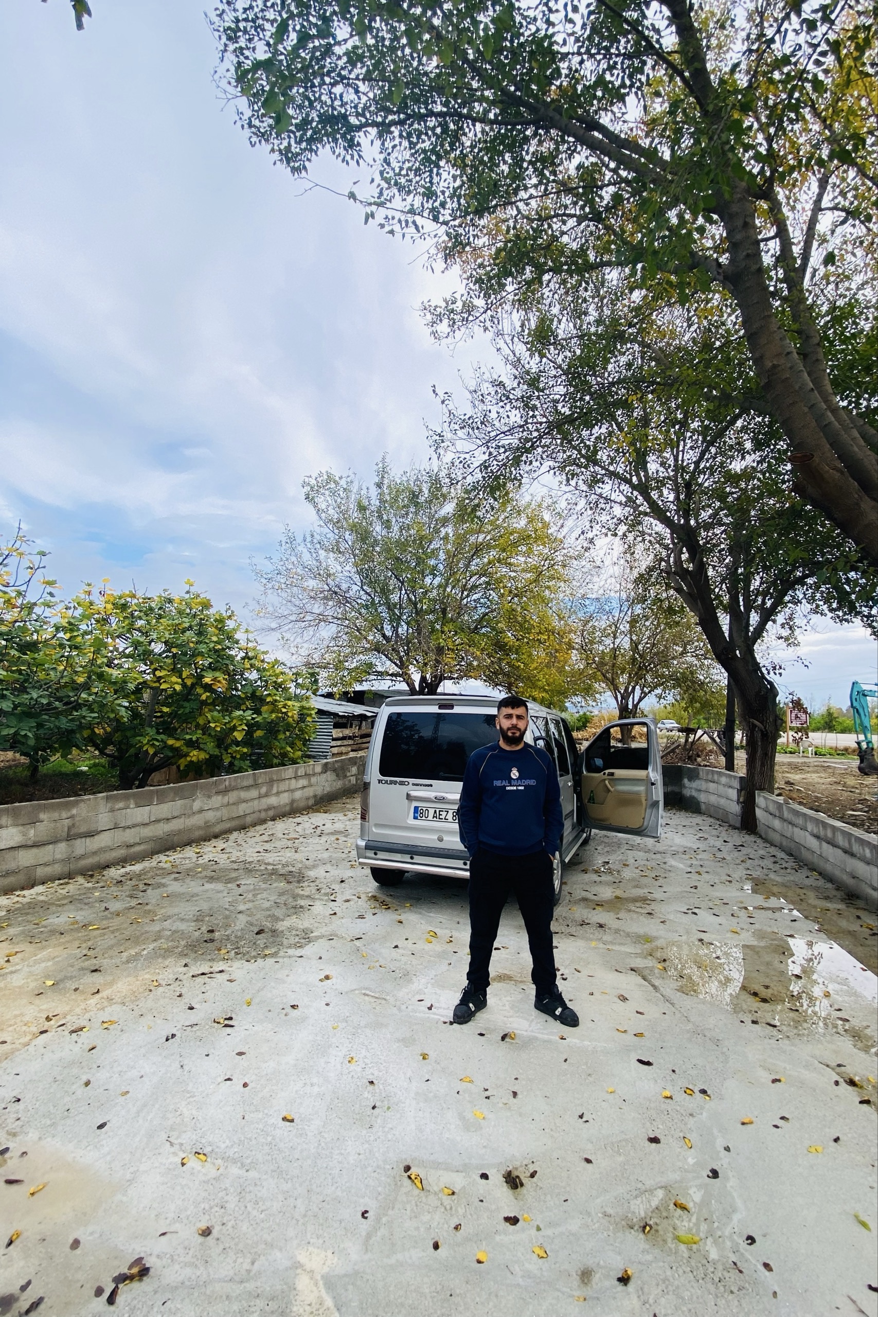 Burakcan — photo 2 on Lushme