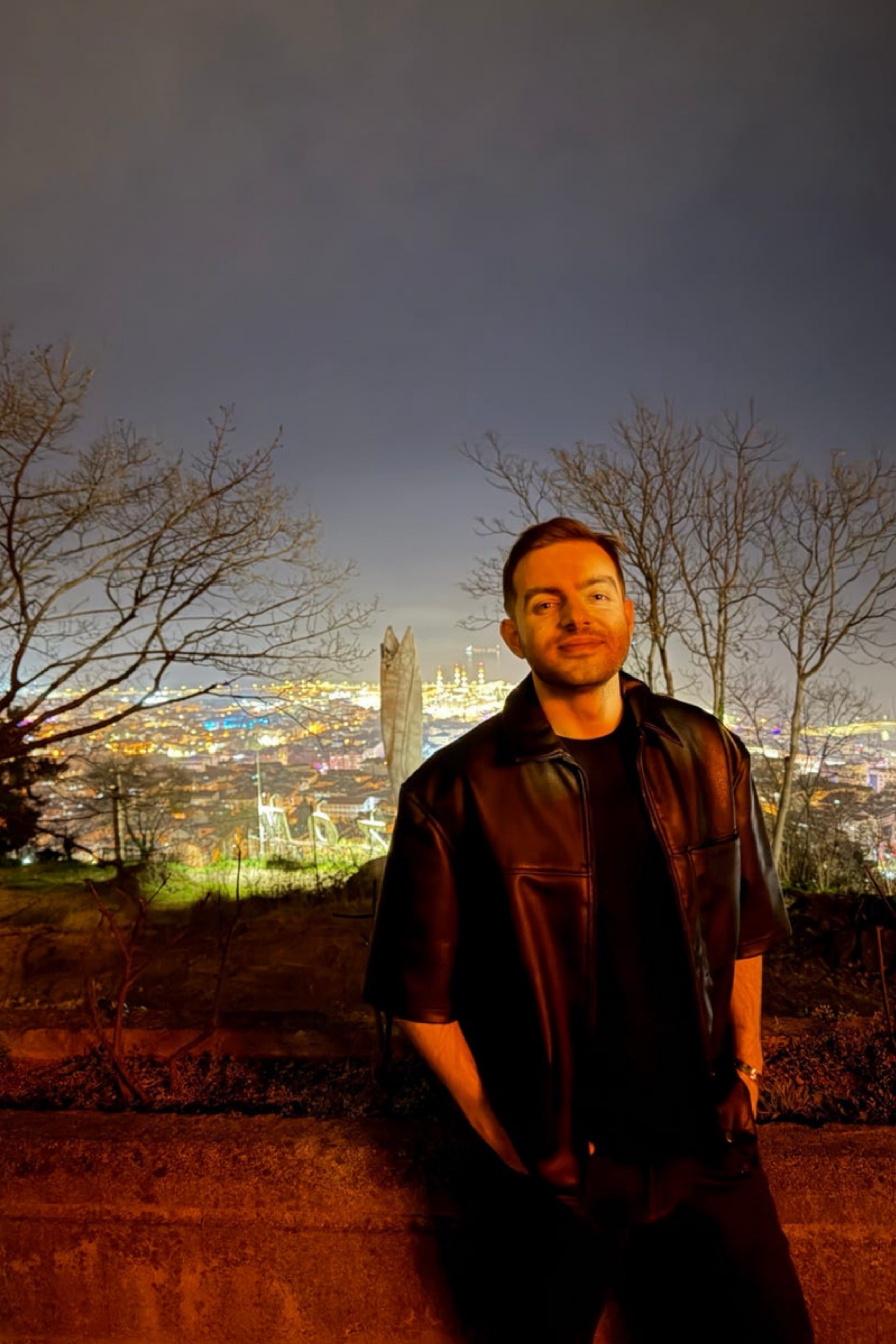 Adem Çak — photo 3 on Lushme