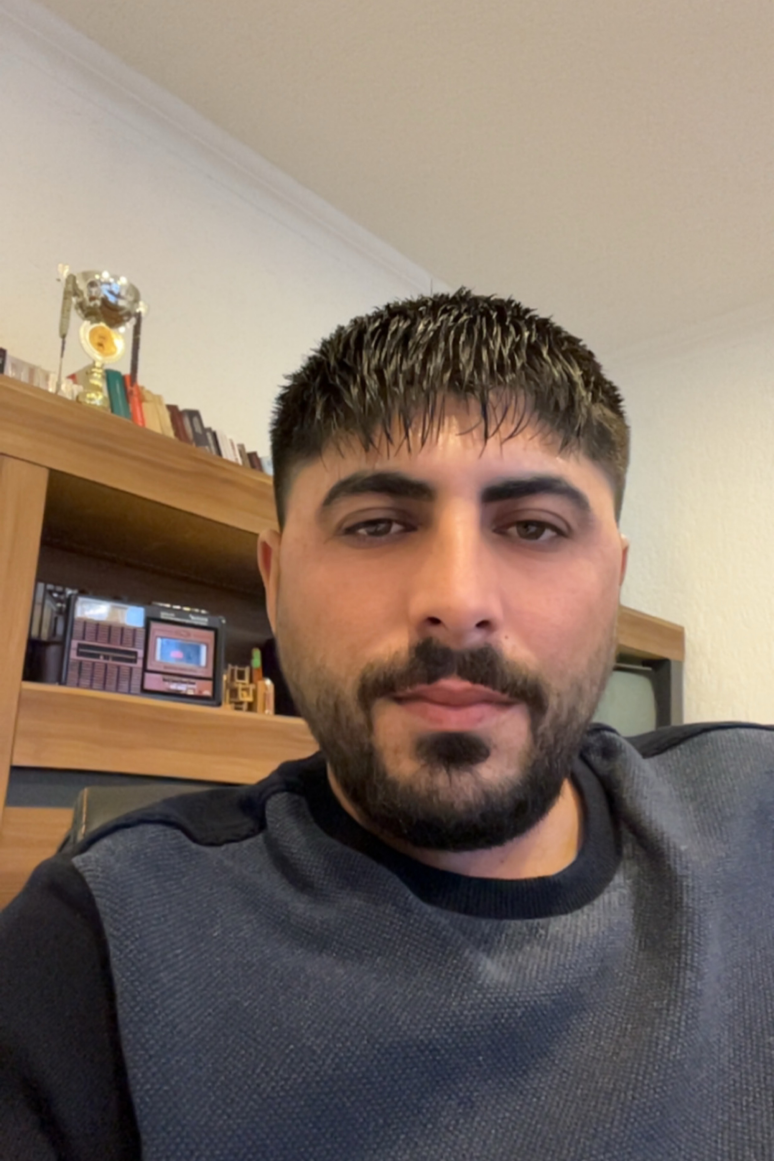 Ömer besim Göktürk — photo 4 on Lushme
