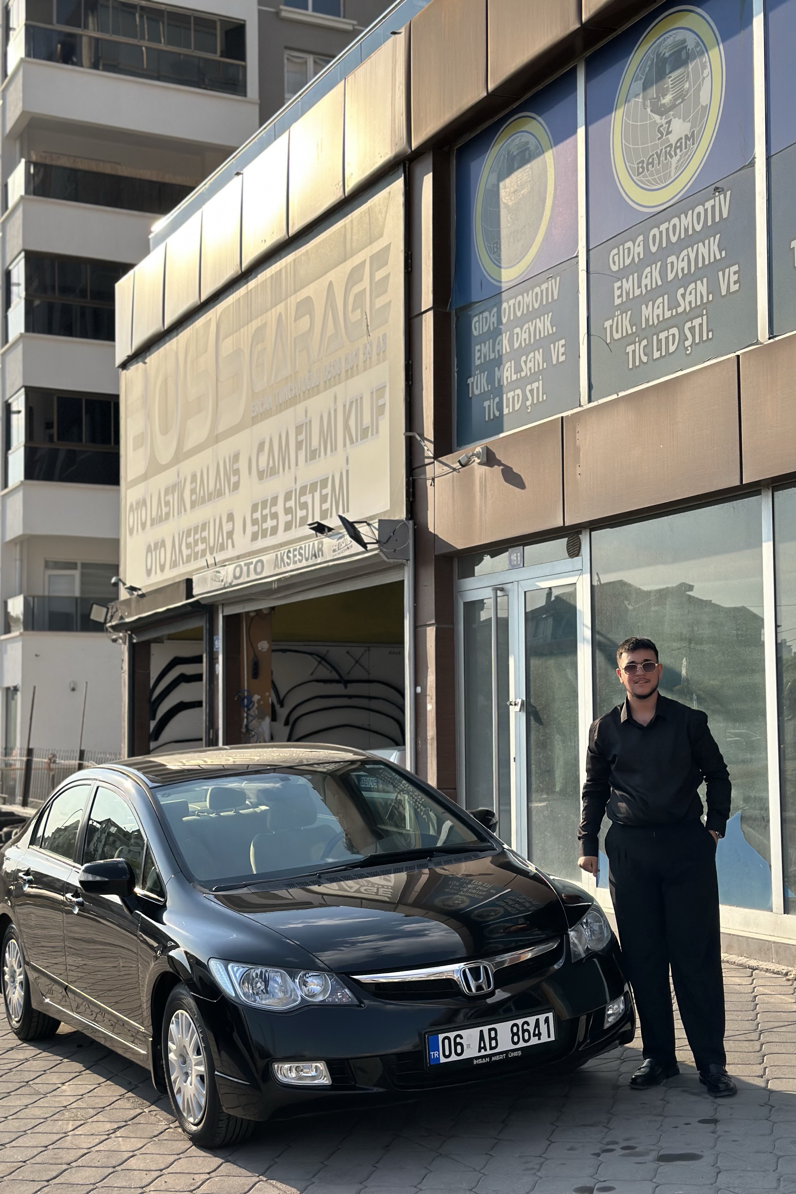 Mert Üneş — photo 2 on Lushme