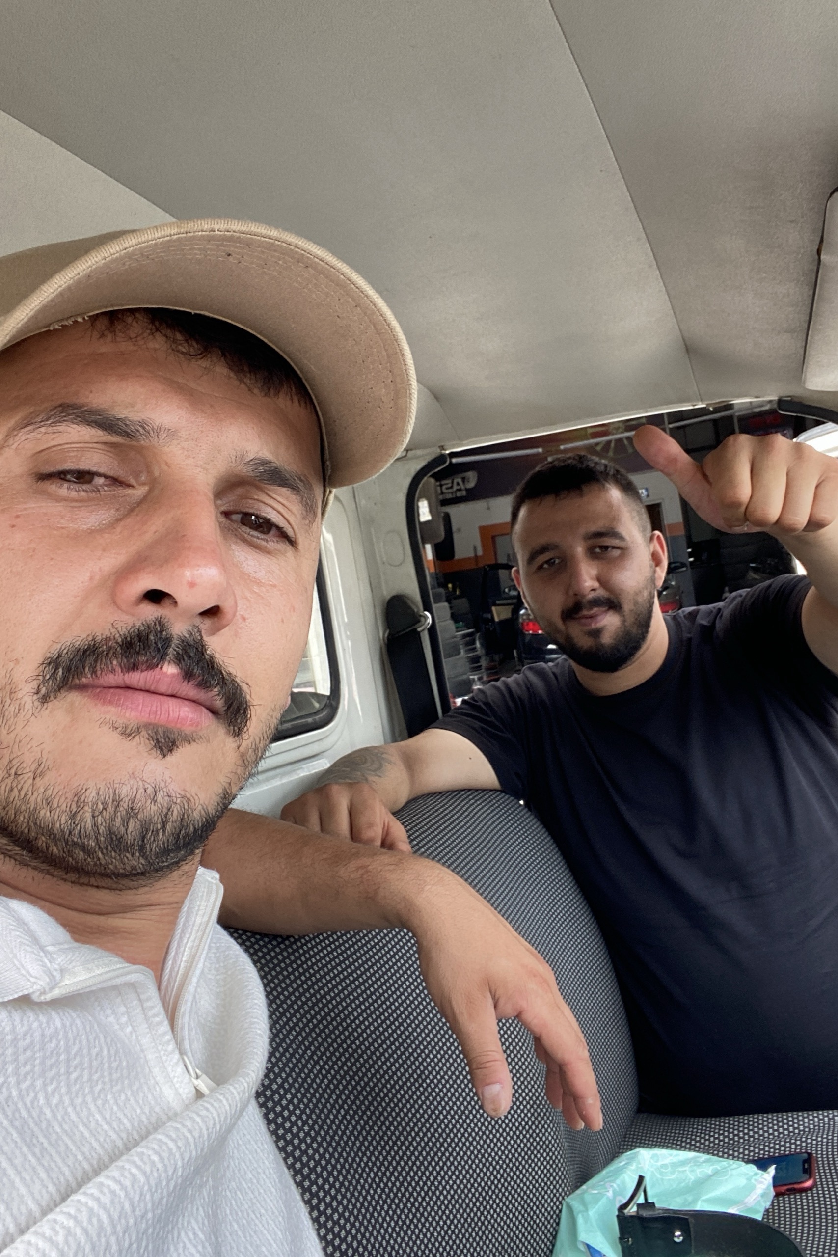 Şahin — photo 2 on Lushme