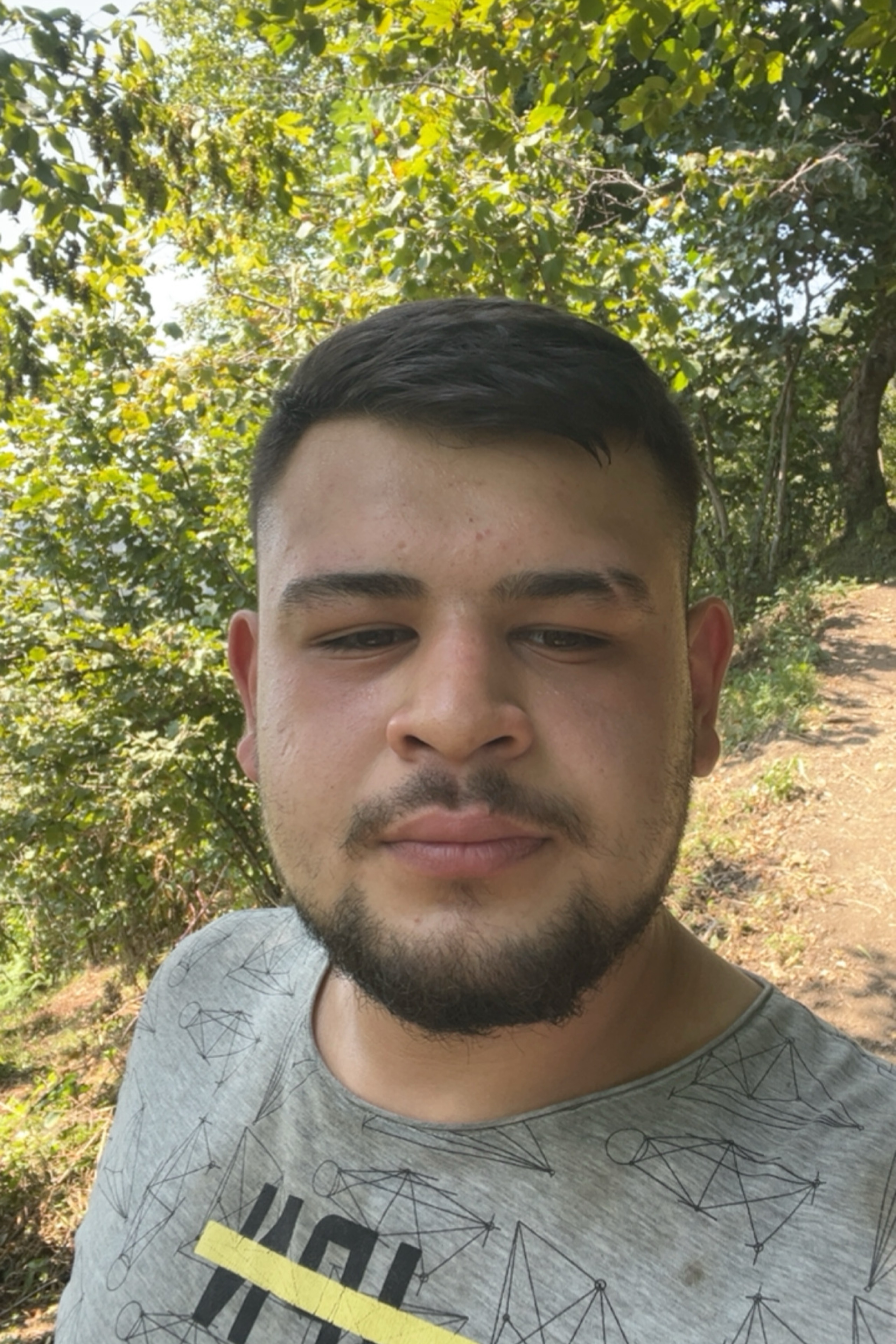 umut bakar — photo 2 on Lushme