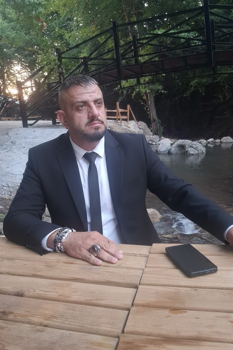 Mehmetakcan80 — photo 2 on Lushme