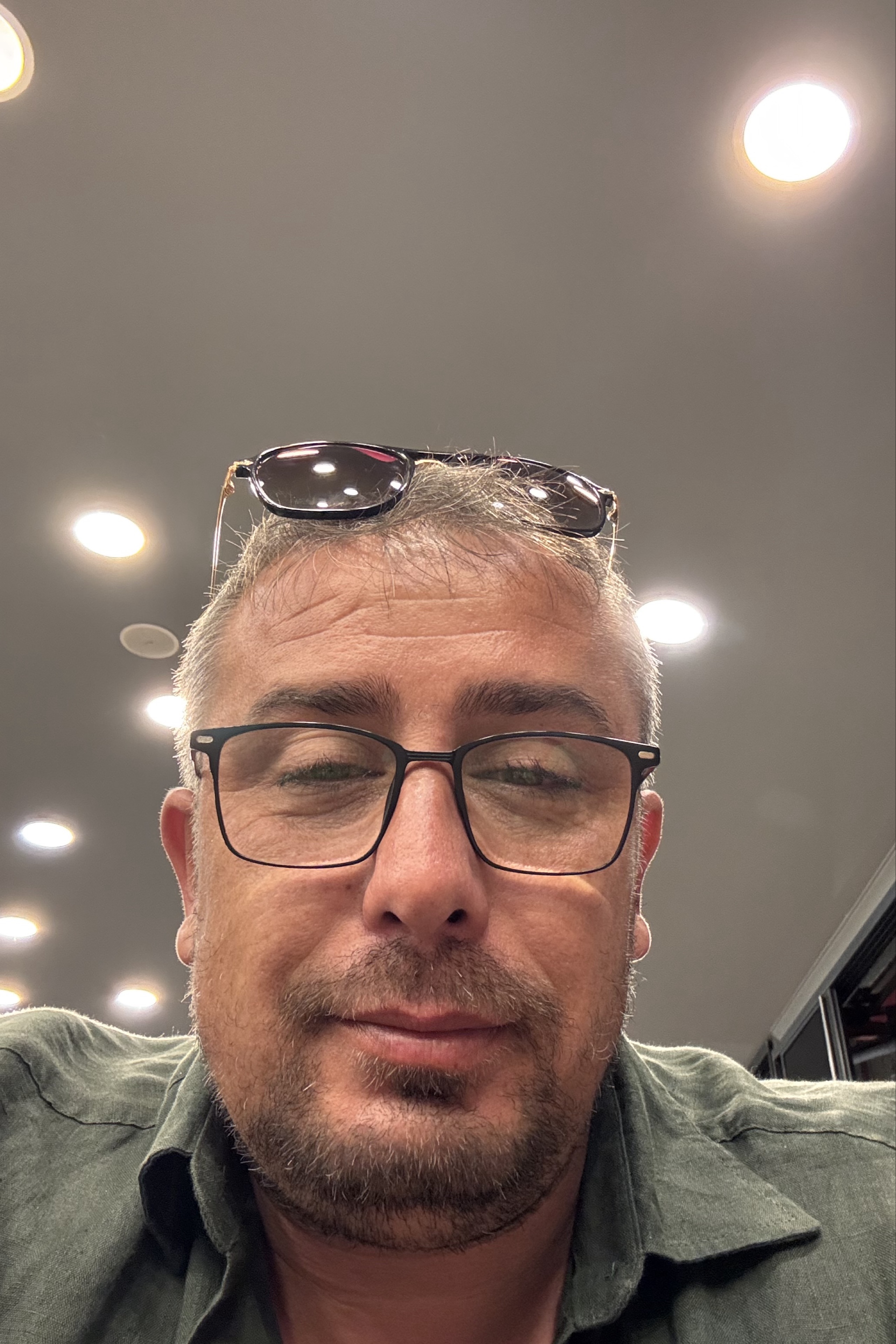 Ümit Akan