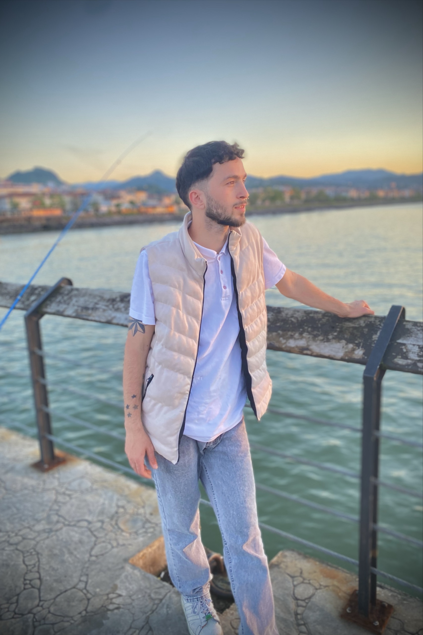 Yunus emre Kaya — photo 3 on Lushme