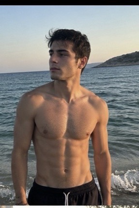 Kerem Aktürk — photo 3 on Lushme